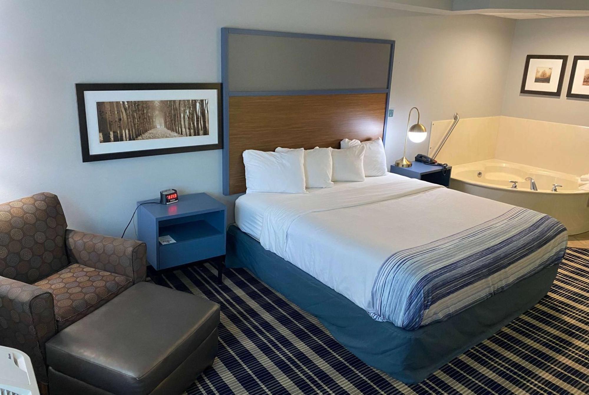 Americinn By Wyndham Chanhassen Kültér fotó