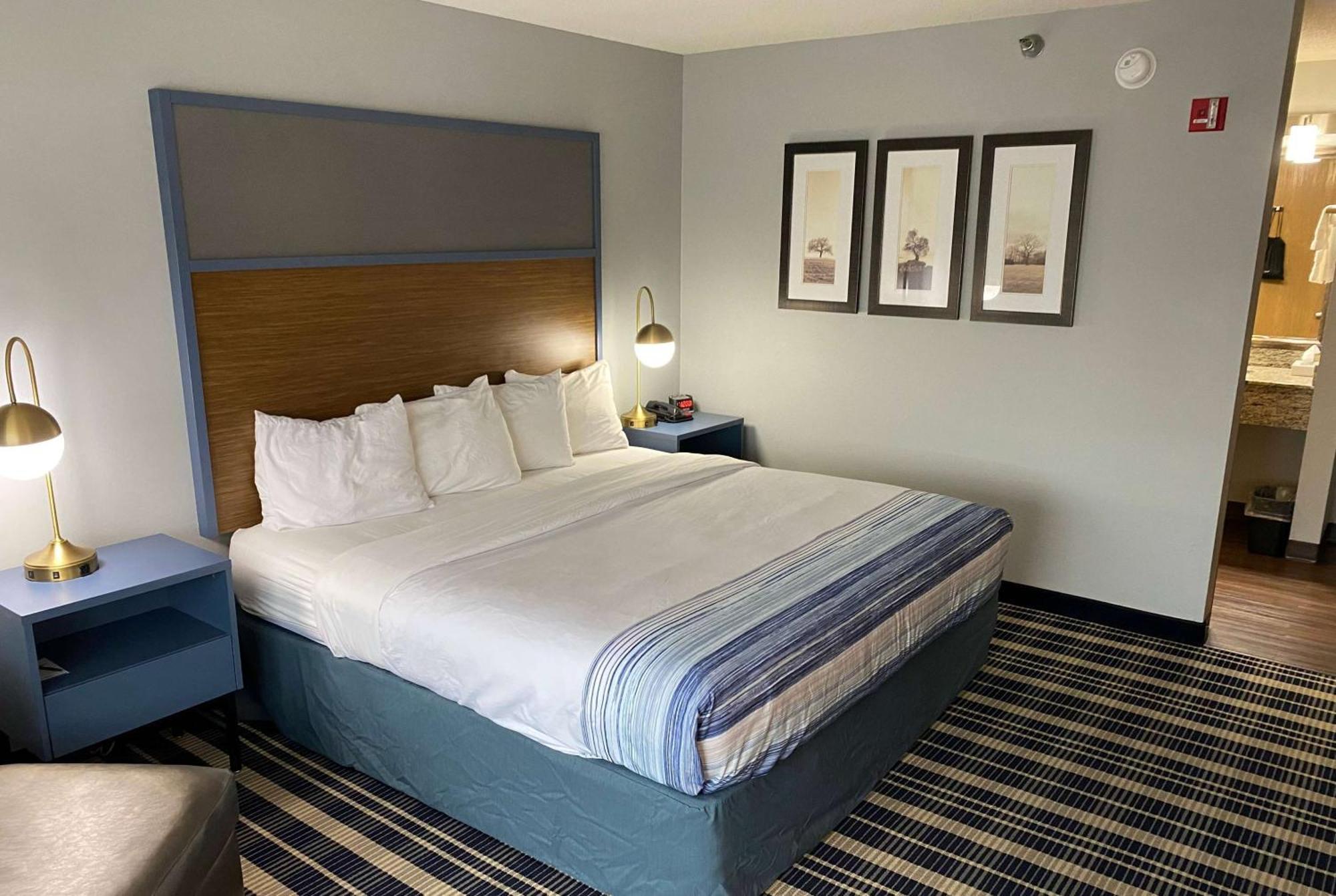 Americinn By Wyndham Chanhassen Kültér fotó